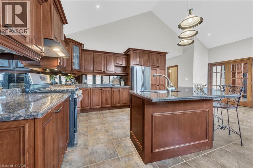 117 Christopher Drive, Hamilton, Ontario  L9B 1G6 - Photo 12 - 40782629