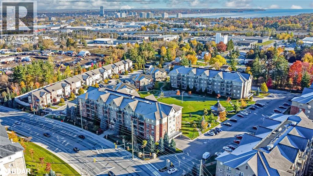 39 Ferndale Drive S Unit# 205, Barrie, Ontario  L4N 5T5 - Photo 2 - 40766709