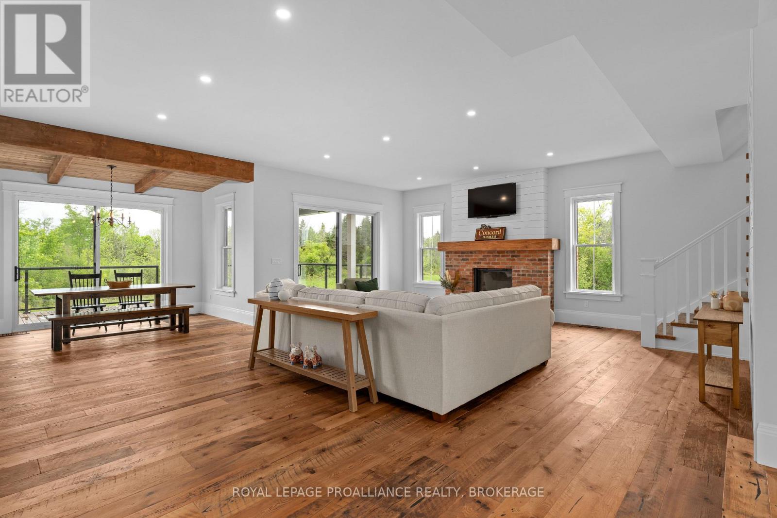 514 Caton Road, Loyalist (Bath), Ontario  K0H 1G0 - Photo 11 - X12485311