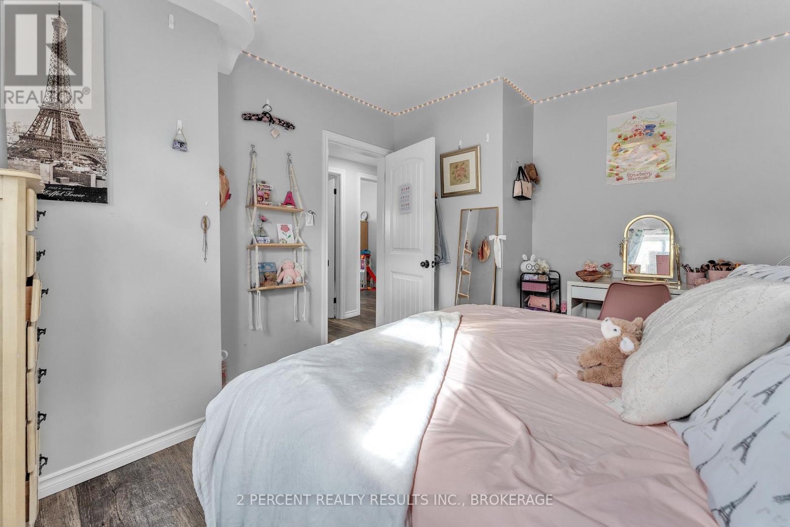 147 Fraser Street, Kingston (East Of Sir John A. Blvd), Ontario  K7K 2J1 - Photo 27 - X12485319