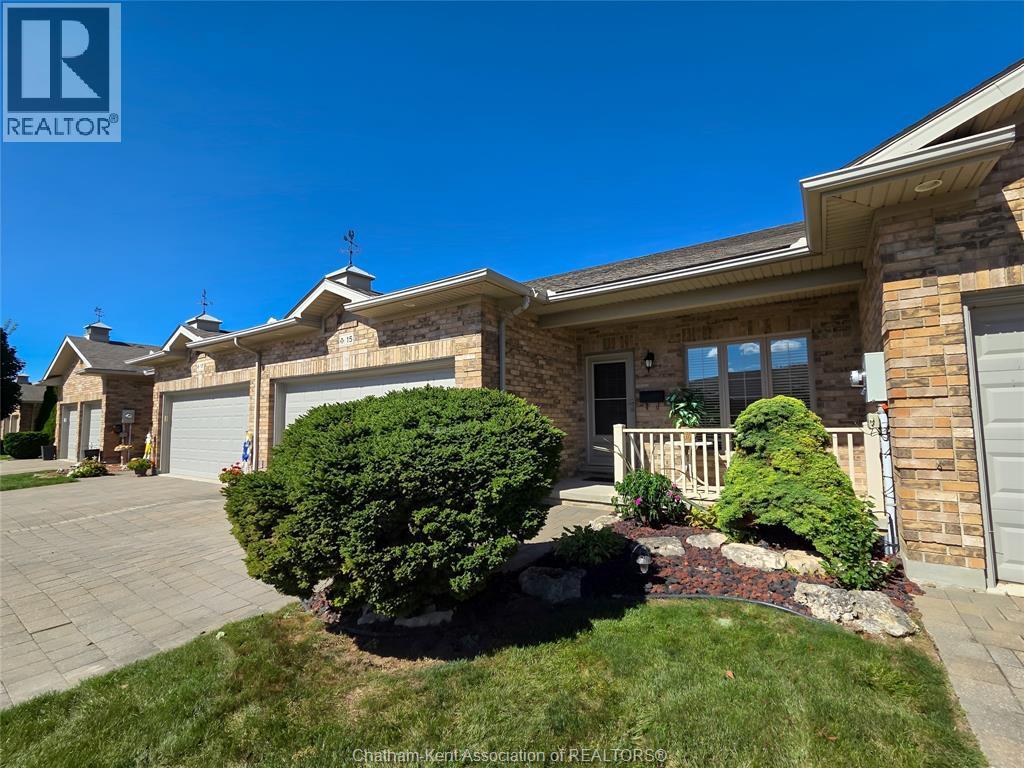 15 Home PLACE, Chatham, Ontario