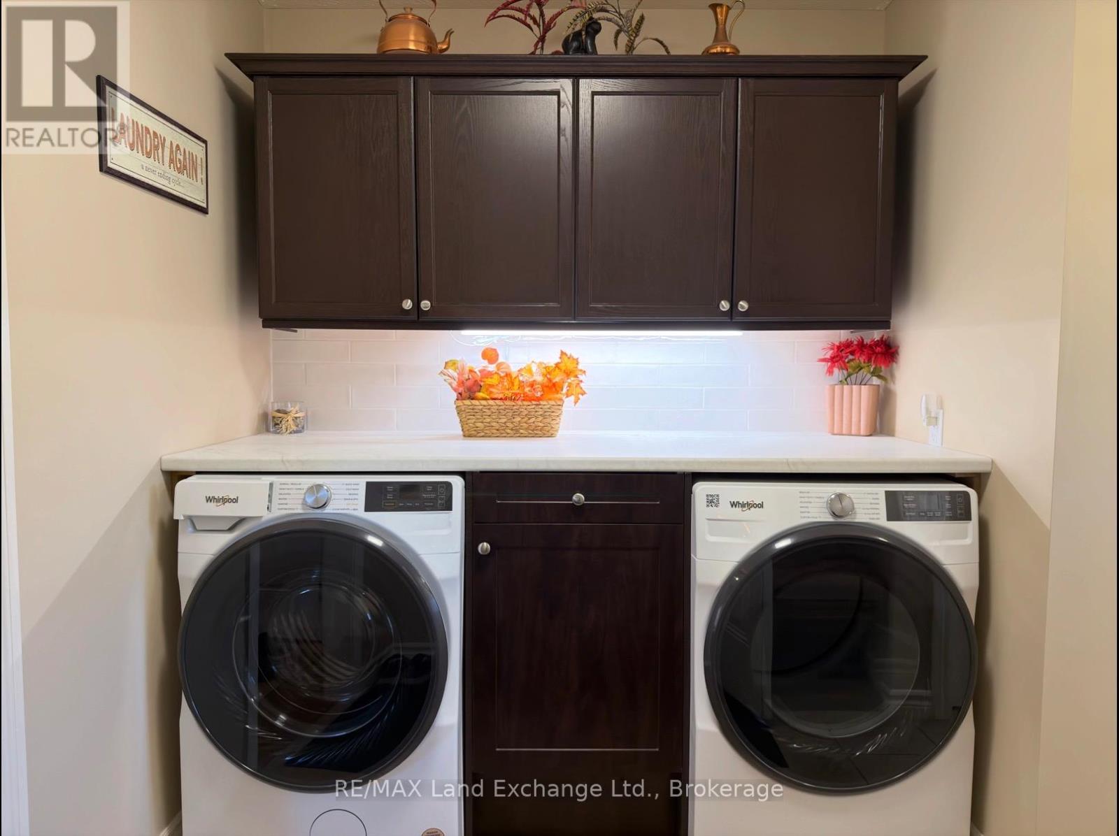 210 Stickel Street, Saugeen Shores, Ontario  N0H 2C1 - Photo 13 - X12485351