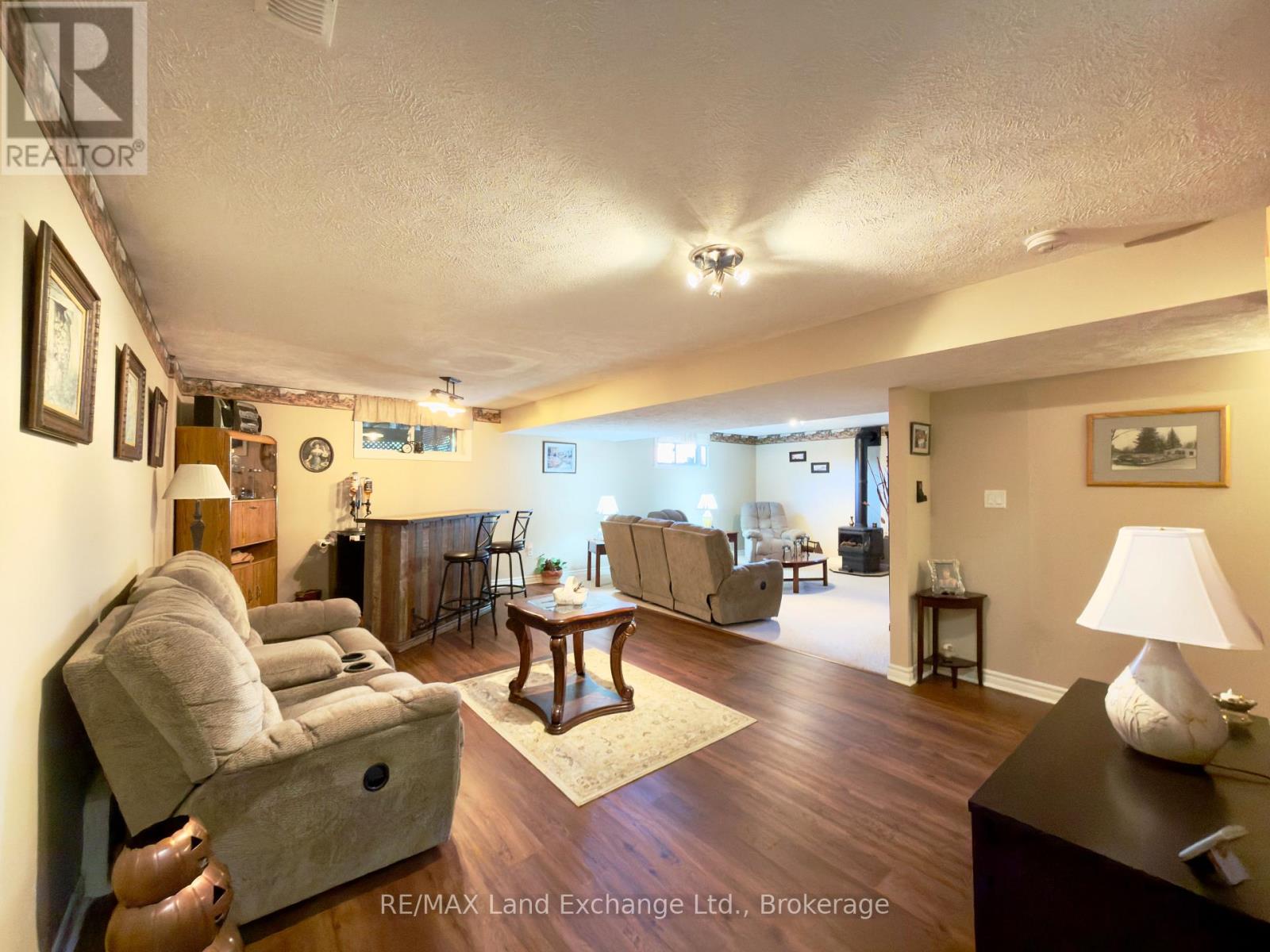 210 Stickel Street, Saugeen Shores, Ontario  N0H 2C1 - Photo 19 - X12485351