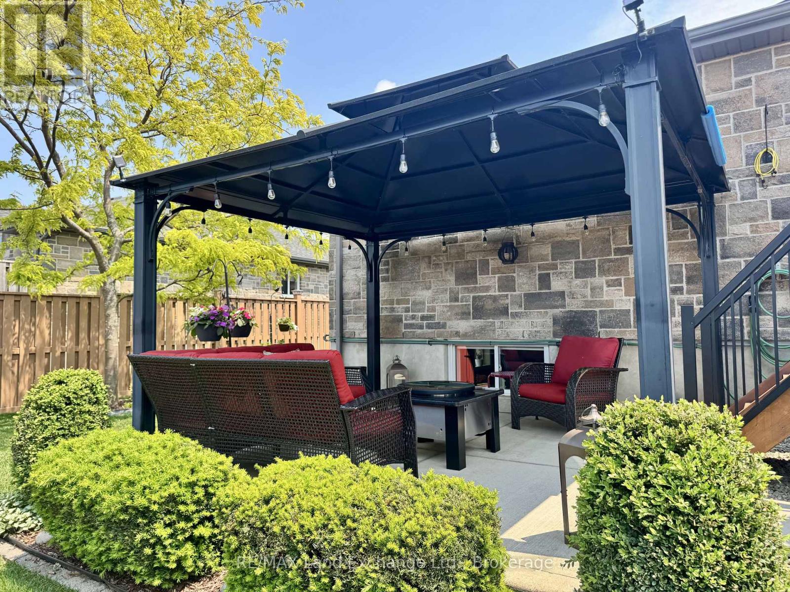 210 Stickel Street, Saugeen Shores, Ontario  N0H 2C1 - Photo 36 - X12485351