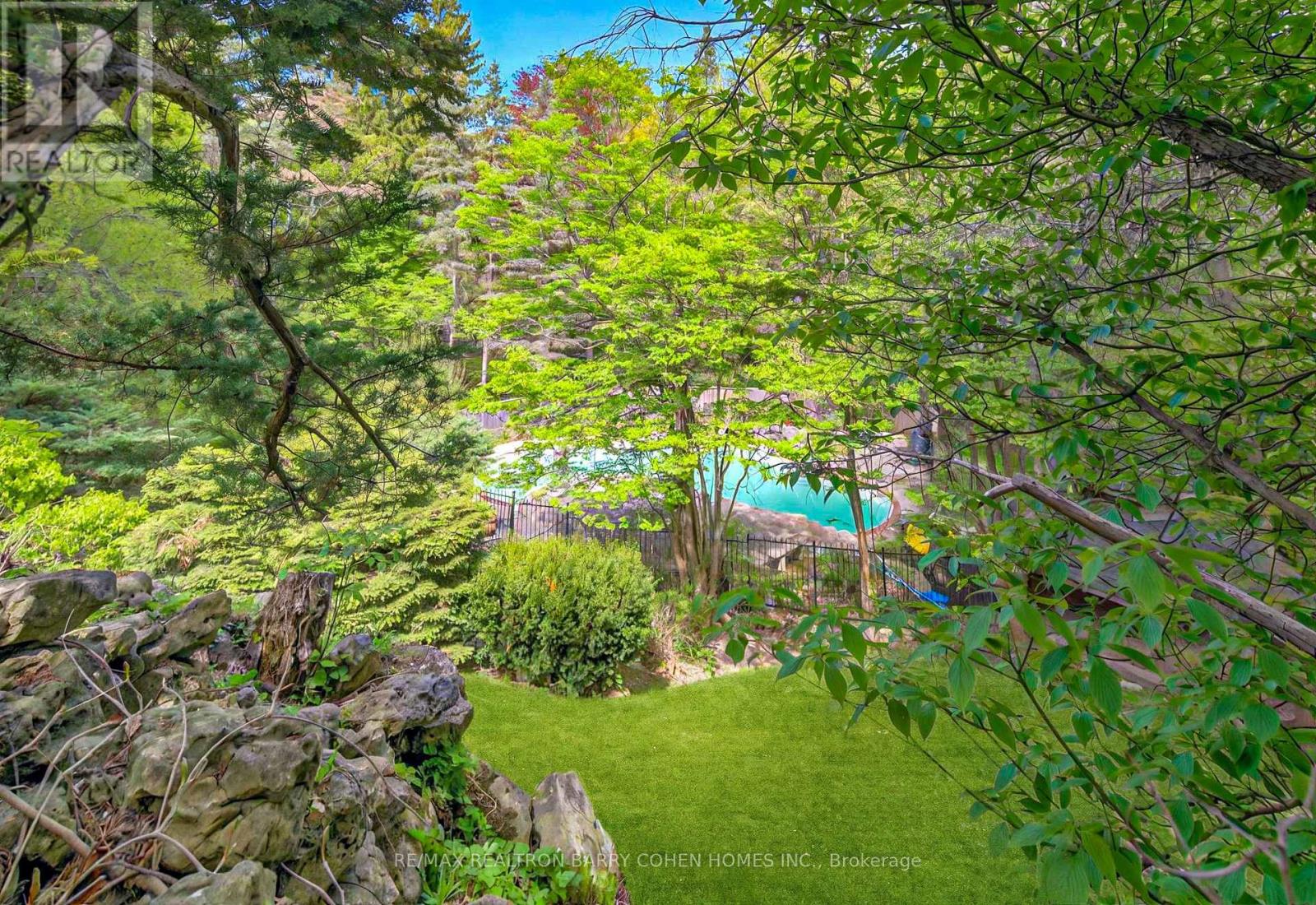 16 Wilket Road, Toronto, Ontario  M2L 1N6 - Photo 31 - C12484562