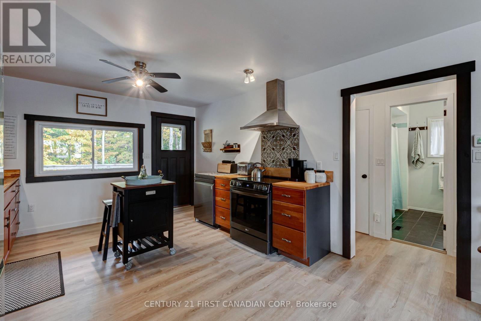 161 Brayside Street, Central Elgin, Ontario  N5L 1A2 - Photo 13 - X12485341