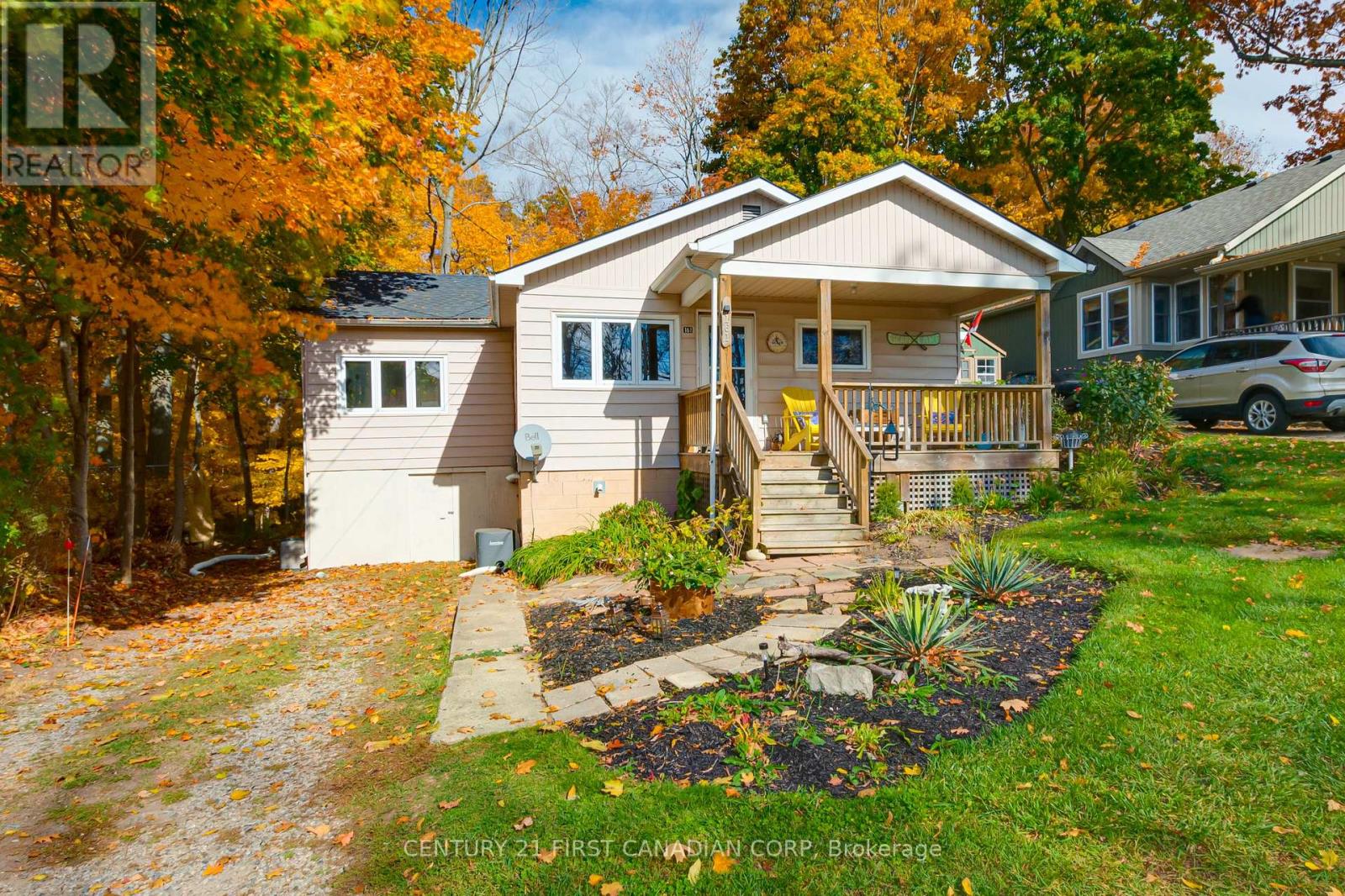 161 Brayside Street, Central Elgin, Ontario  N5L 1A2 - Photo 2 - X12485341