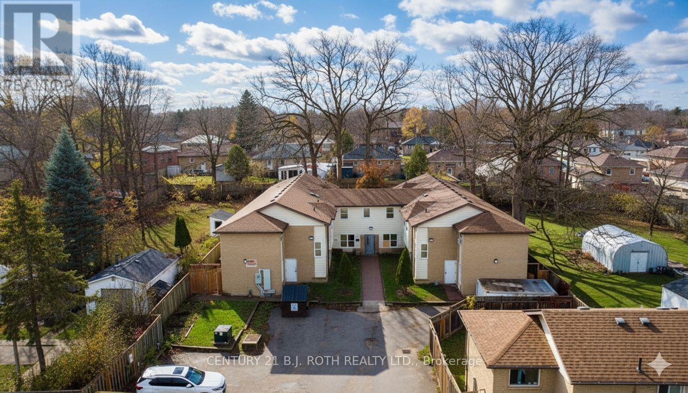 24 North Street N, Barrie, Ontario  L4M 2R9 - Photo 3 - S12251628