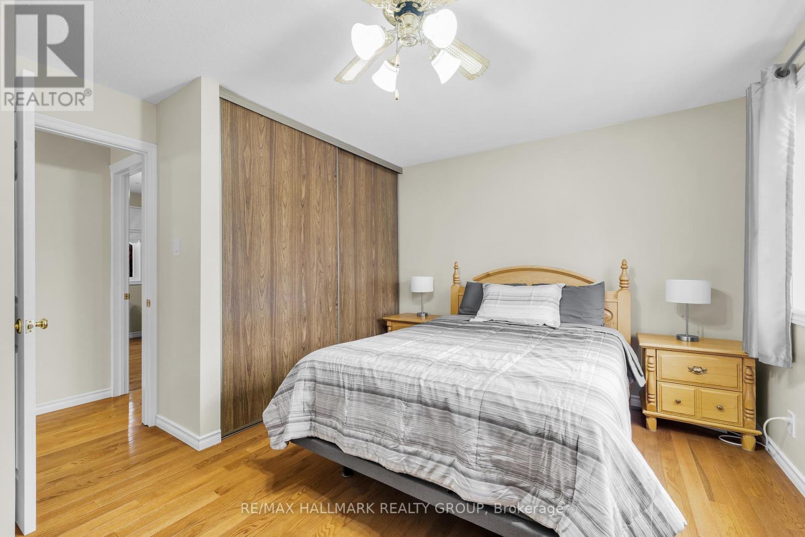 336 Mceachern Crescent, Ottawa, Ontario  K1E 3P5 - Photo 25 - X12485313