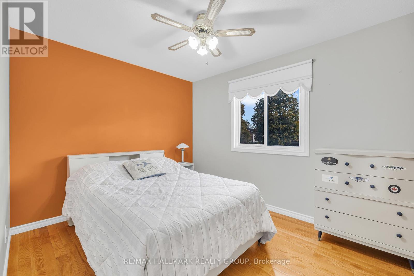 336 Mceachern Crescent, Ottawa, Ontario  K1E 3P5 - Photo 29 - X12485313