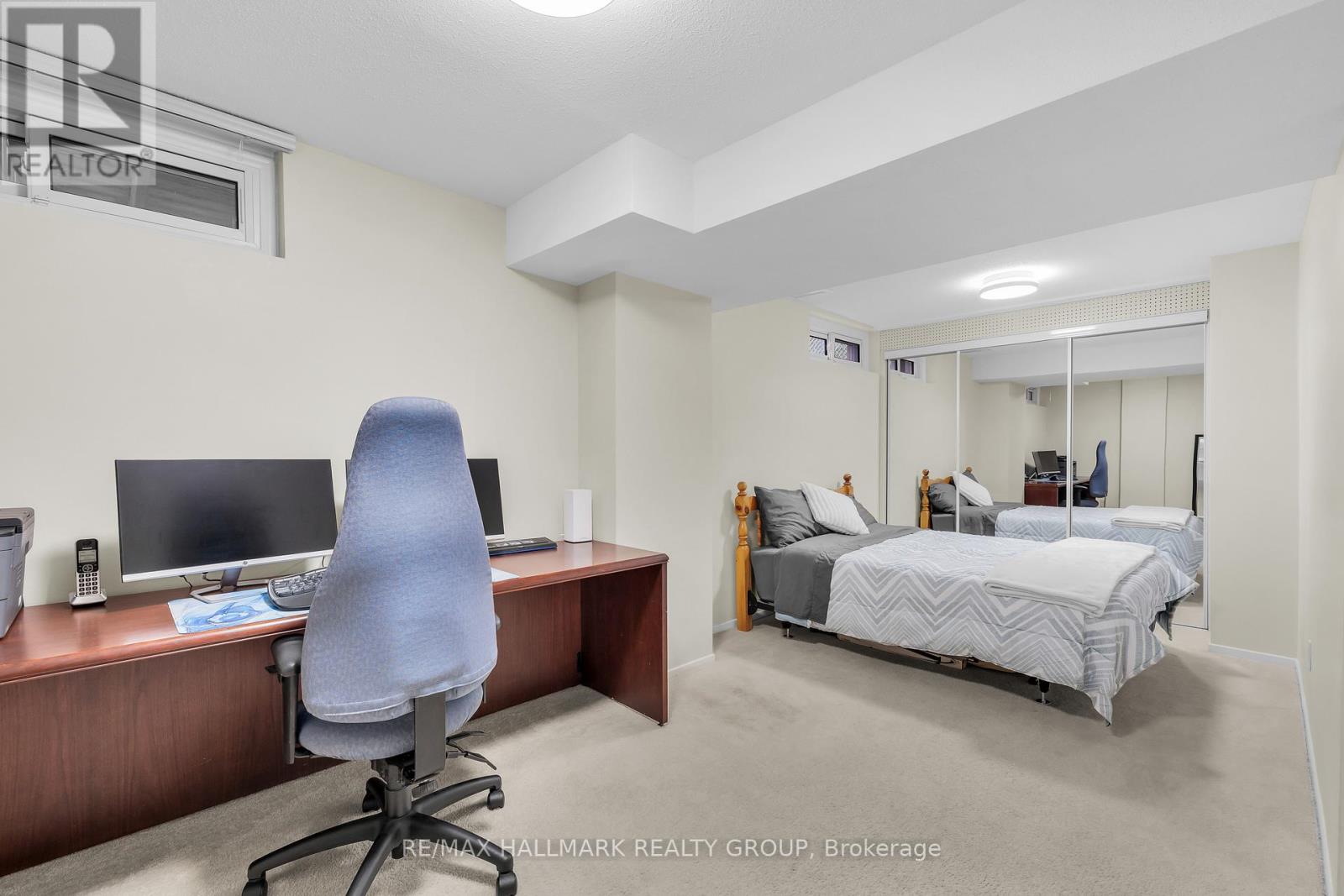 336 Mceachern Crescent, Ottawa, Ontario  K1E 3P5 - Photo 34 - X12485313