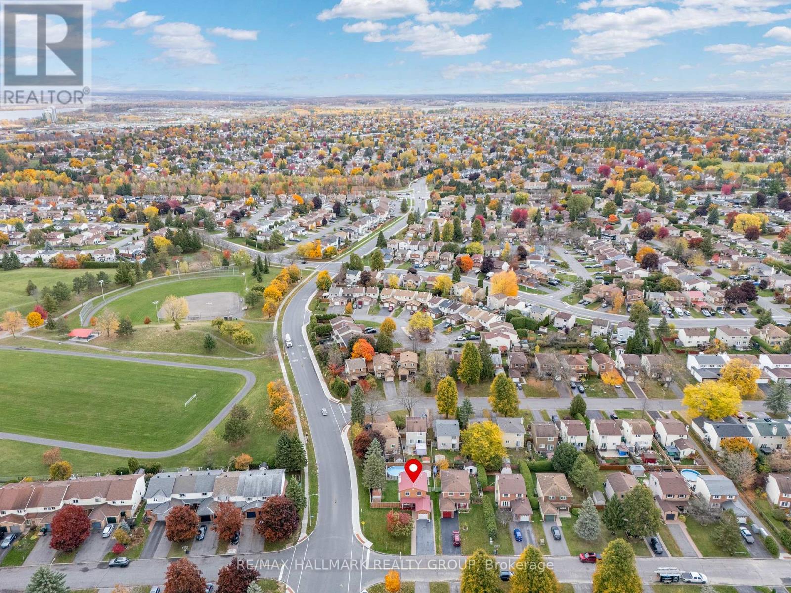 336 Mceachern Crescent, Ottawa, Ontario  K1E 3P5 - Photo 45 - X12485313