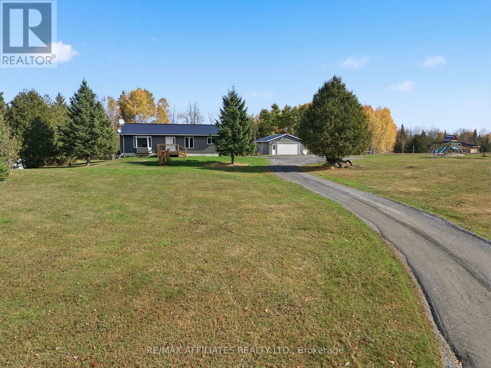 843 FERGUSON FALLS ROAD, Lanark Highlands, Ontario
