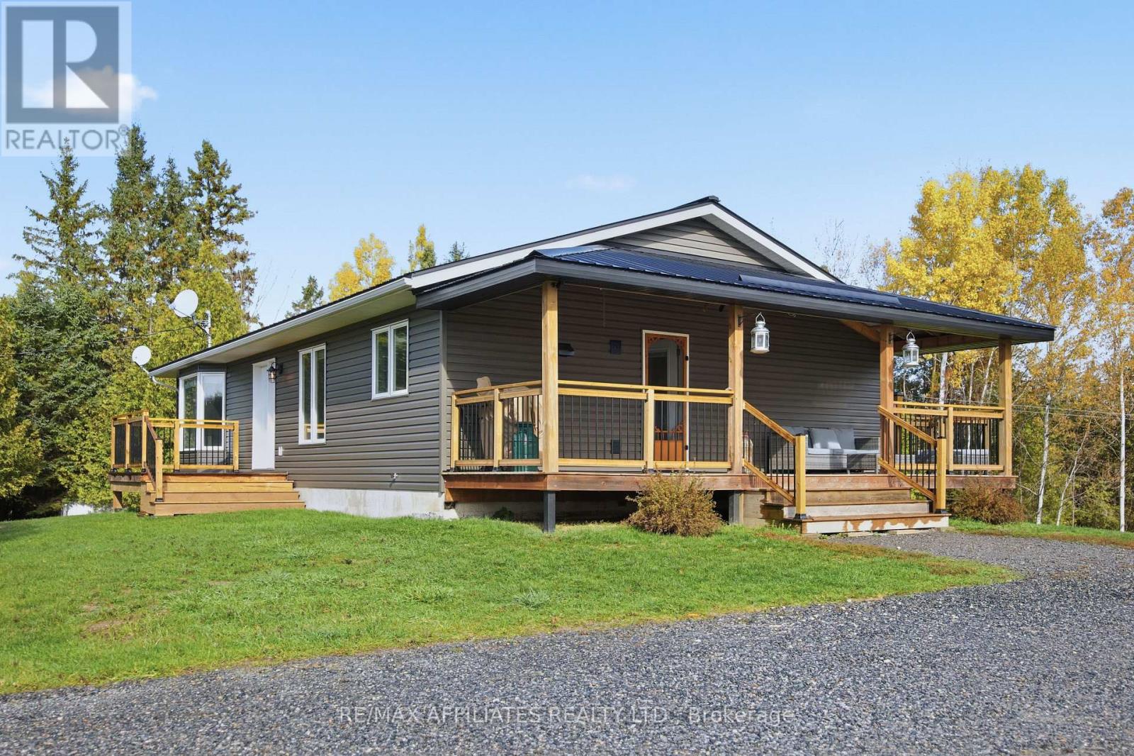 843 Ferguson Falls Road, Lanark Highlands, Ontario  K7C 0C5 - Photo 29 - X12485325