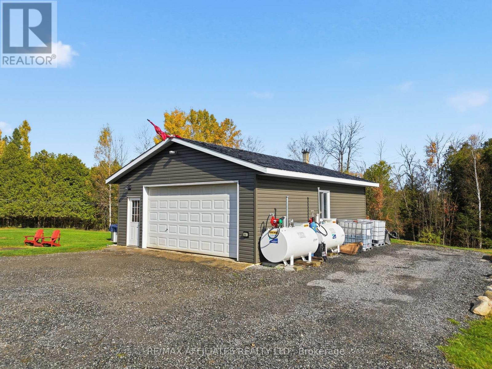 843 Ferguson Falls Road, Lanark Highlands, Ontario  K7C 0C5 - Photo 31 - X12485325