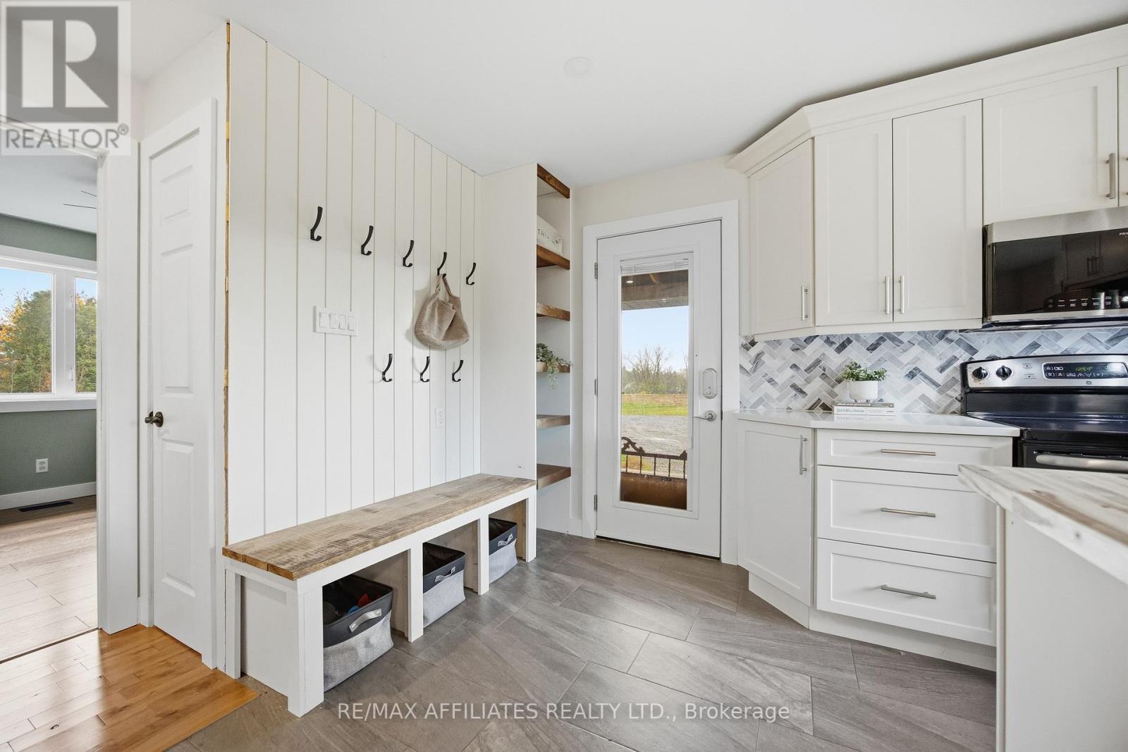 843 Ferguson Falls Road, Lanark Highlands, Ontario  K7C 0C5 - Photo 8 - X12485325