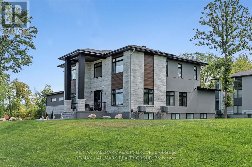 595 Shoreway Drive, Ottawa, Ontario  K4P 0G3 - Photo 2 - X12485326