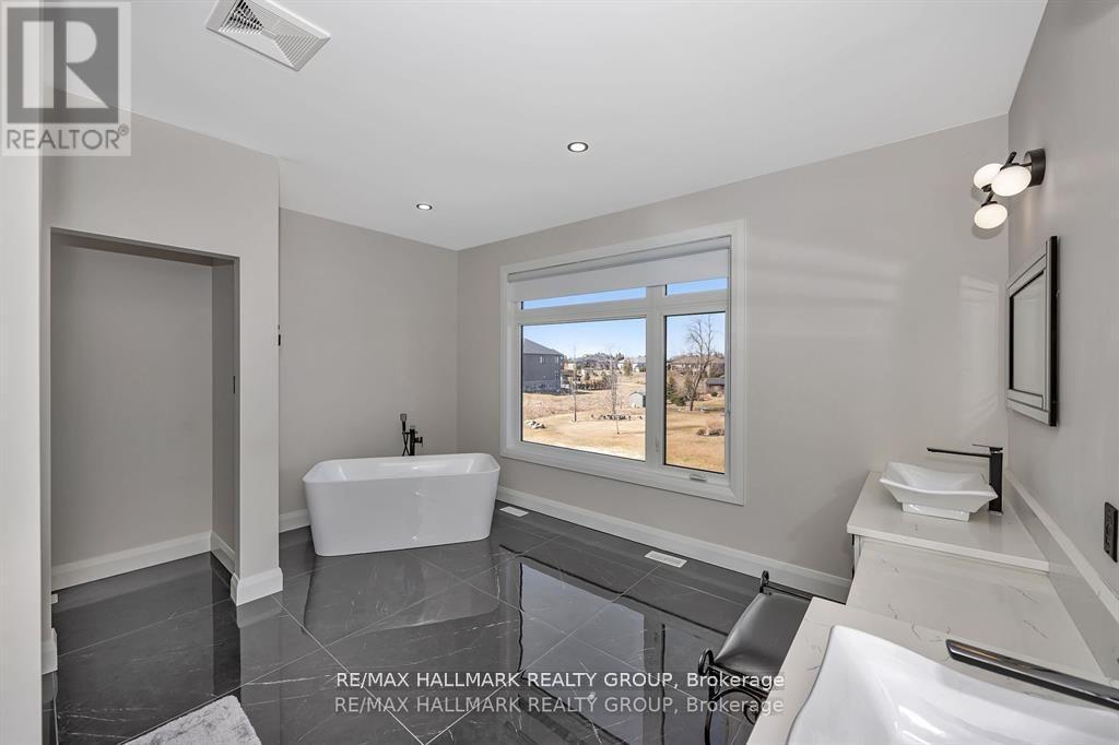 595 Shoreway Drive, Ottawa, Ontario  K4P 0G3 - Photo 33 - X12485326