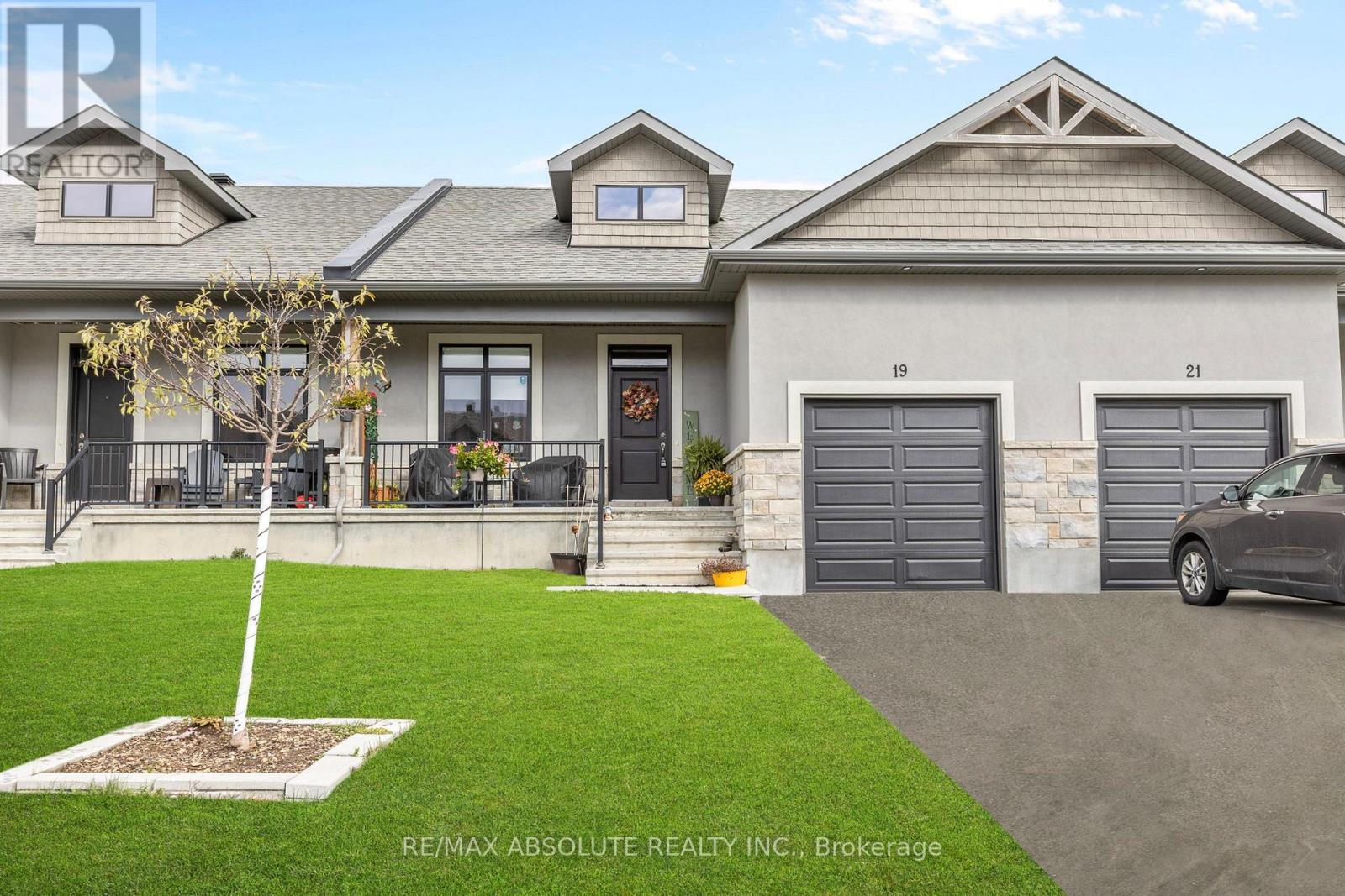 19 ELMER WEST STREET, Mississippi Mills, Ontario