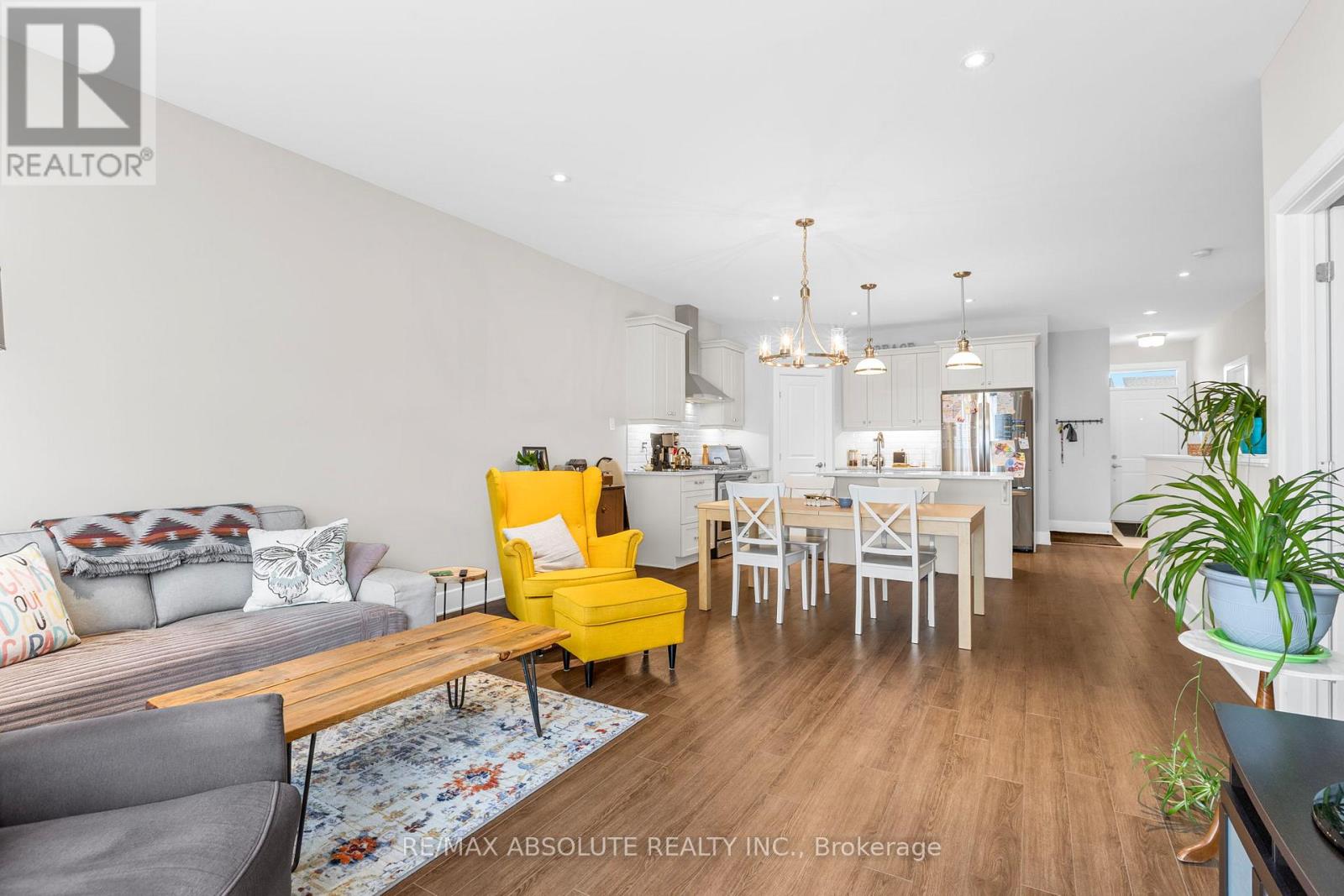 19 Elmer West Street, Mississippi Mills, Ontario  K0A 1A0 - Photo 15 - X12485334