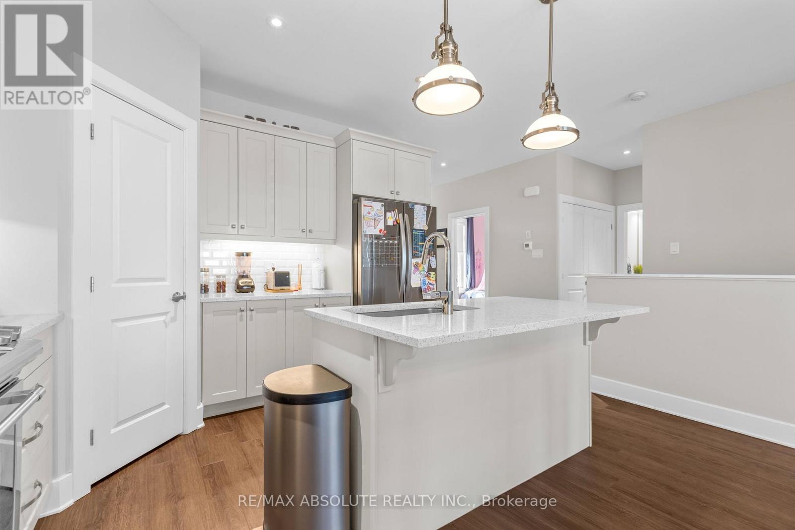 19 Elmer West Street, Mississippi Mills, Ontario  K0A 1A0 - Photo 9 - X12485334