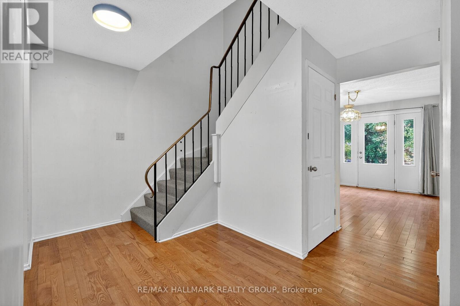 1415 Plumber Avenue, Ottawa, Ontario  K1K 4B2 - Photo 18 - X12485358