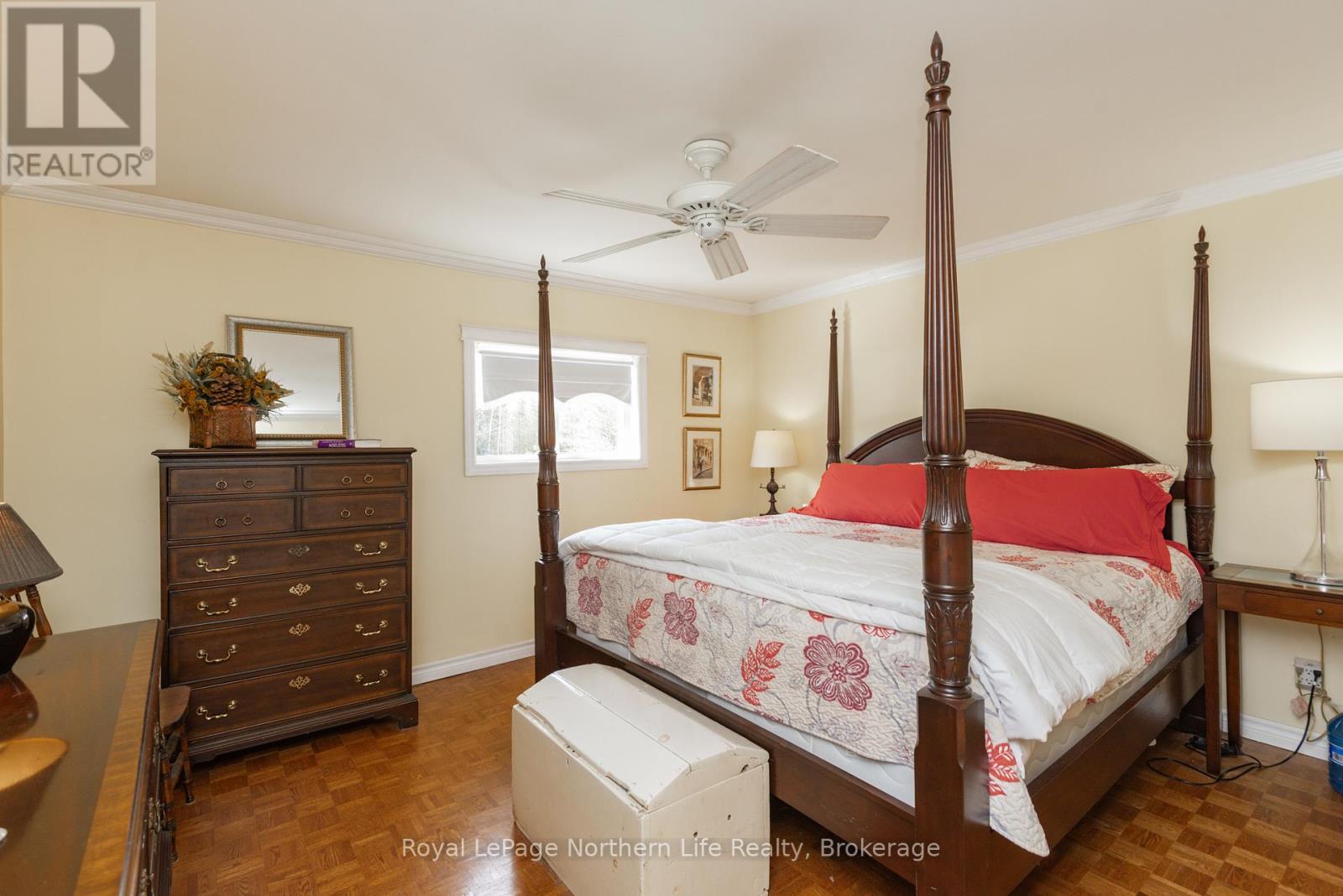 809 Cameron Road, Papineau-Cameron, Ontario  P0H 1V0 - Photo 25 - X12464971