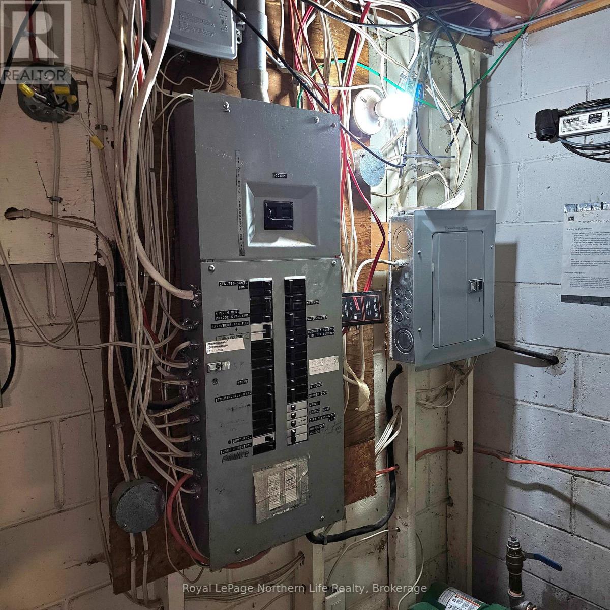 809 Cameron Road, Papineau-Cameron, Ontario  P0H 1V0 - Photo 44 - X12464971