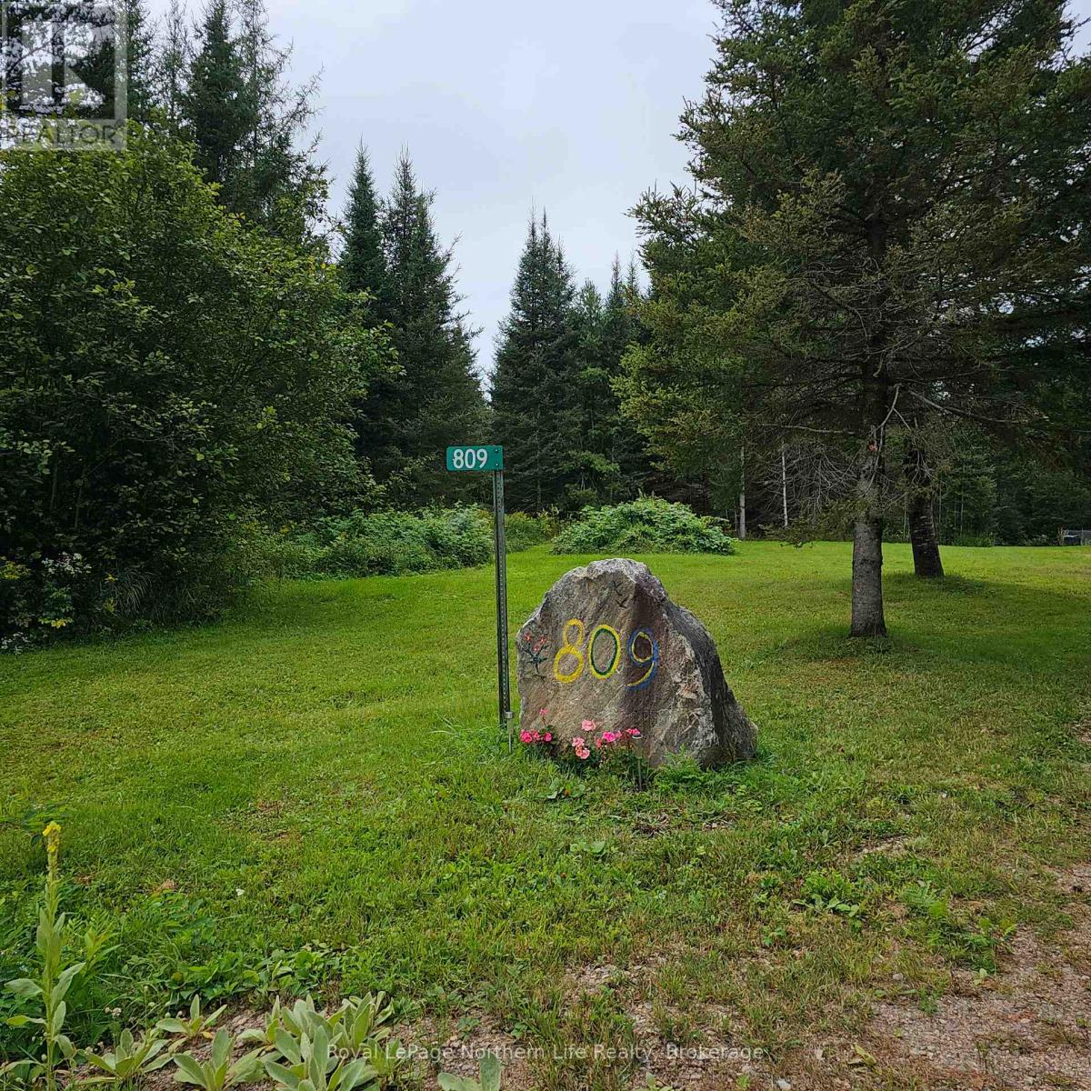 809 Cameron Road, Papineau-Cameron, Ontario  P0H 1V0 - Photo 5 - X12464971