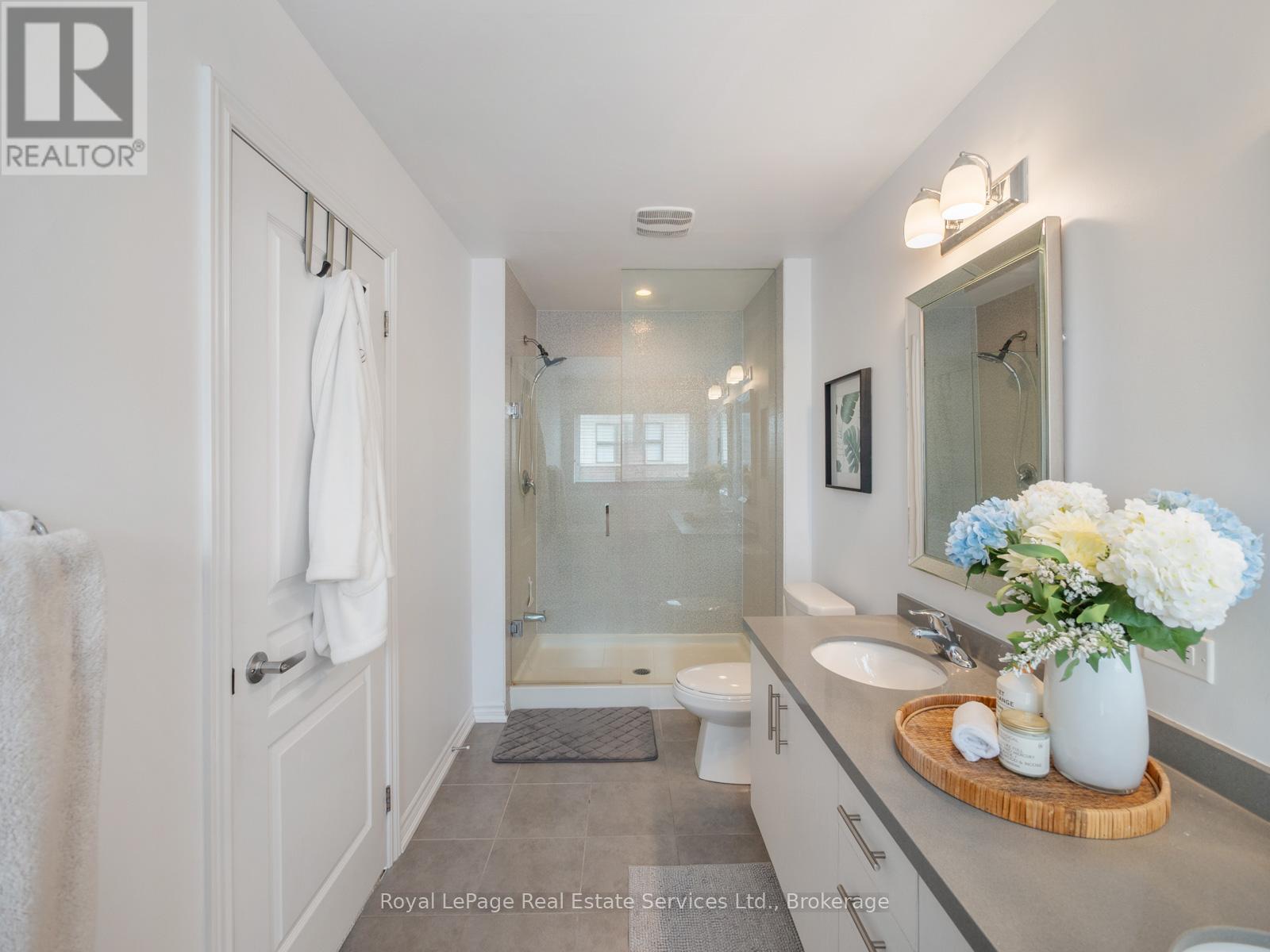 431 Athabasca Common, Oakville, Ontario  L6H 0R5 - Photo 28 - W12485316