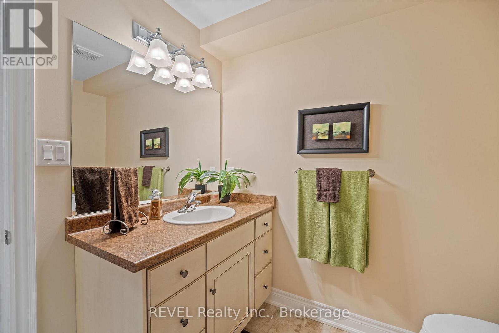 404 Jordyn Drive, Fort Erie, Ontario  L2A 6T6 - Photo 31 - X12485366