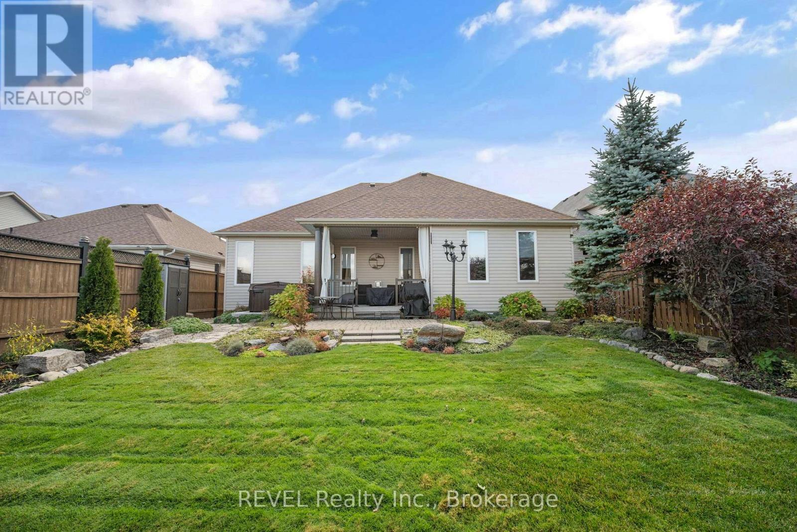 404 Jordyn Drive, Fort Erie, Ontario  L2A 6T6 - Photo 42 - X12485366