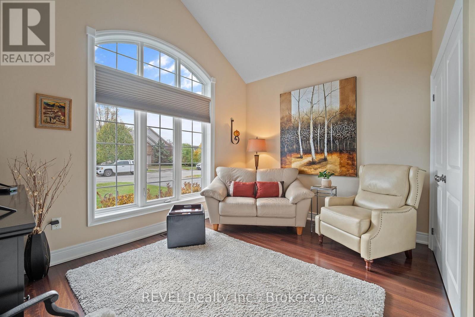 404 Jordyn Drive, Fort Erie, Ontario  L2A 6T6 - Photo 7 - X12485366