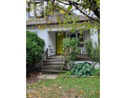 16 IDA STREET, St. Catharines, Ontario