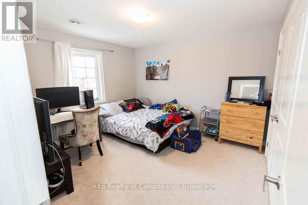 72 - 3320 Meadowgate Boulevard, London South, Ontario N6M 0A7 - Photo 12 - X12485373