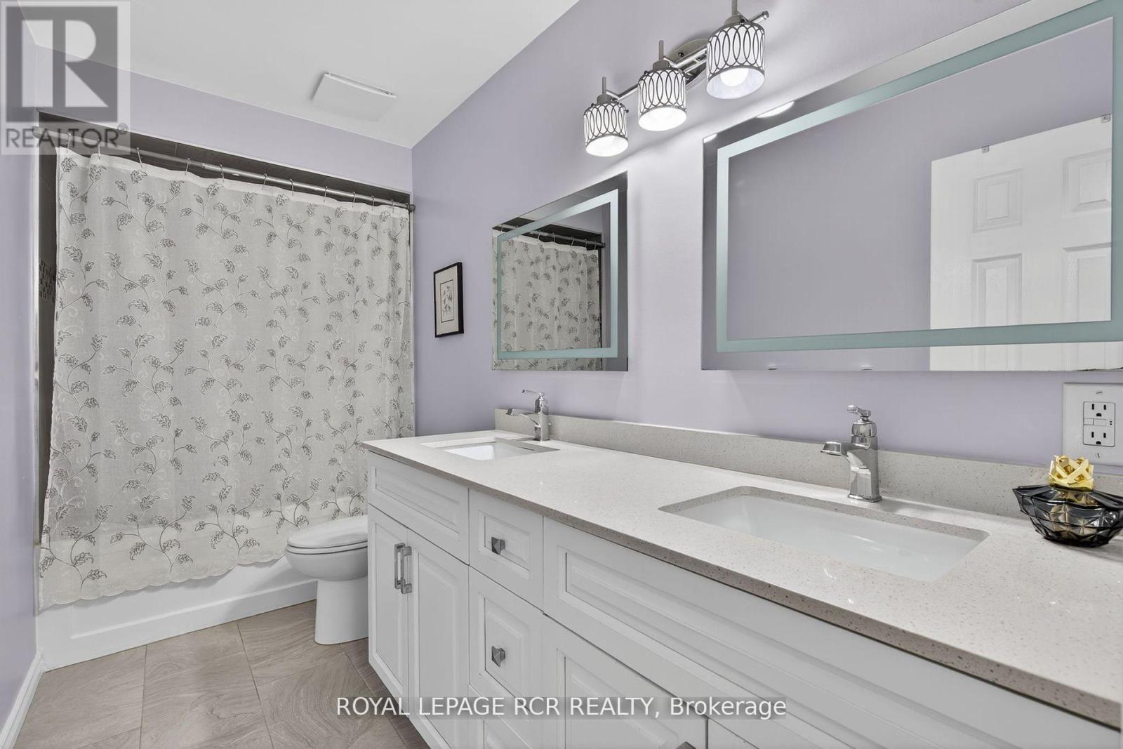 19 Navaho Drive, Toronto (Pleasant View), Ontario  M2H 2X2 - Photo 15 - C12485168