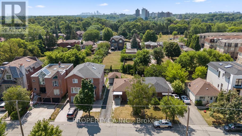 35 Farrell Avenue, Toronto, Ontario  M2R 1C7 - Photo 26 - C12485198