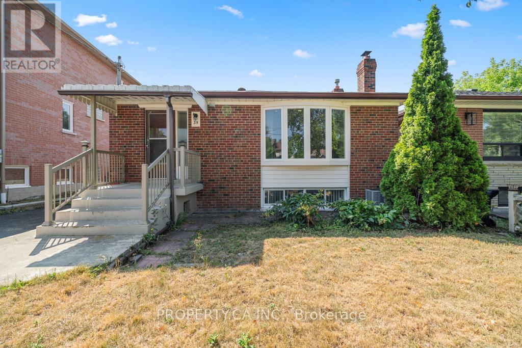 35 Farrell Avenue, Toronto, Ontario  M2R 1C7 - Photo 6 - C12485198