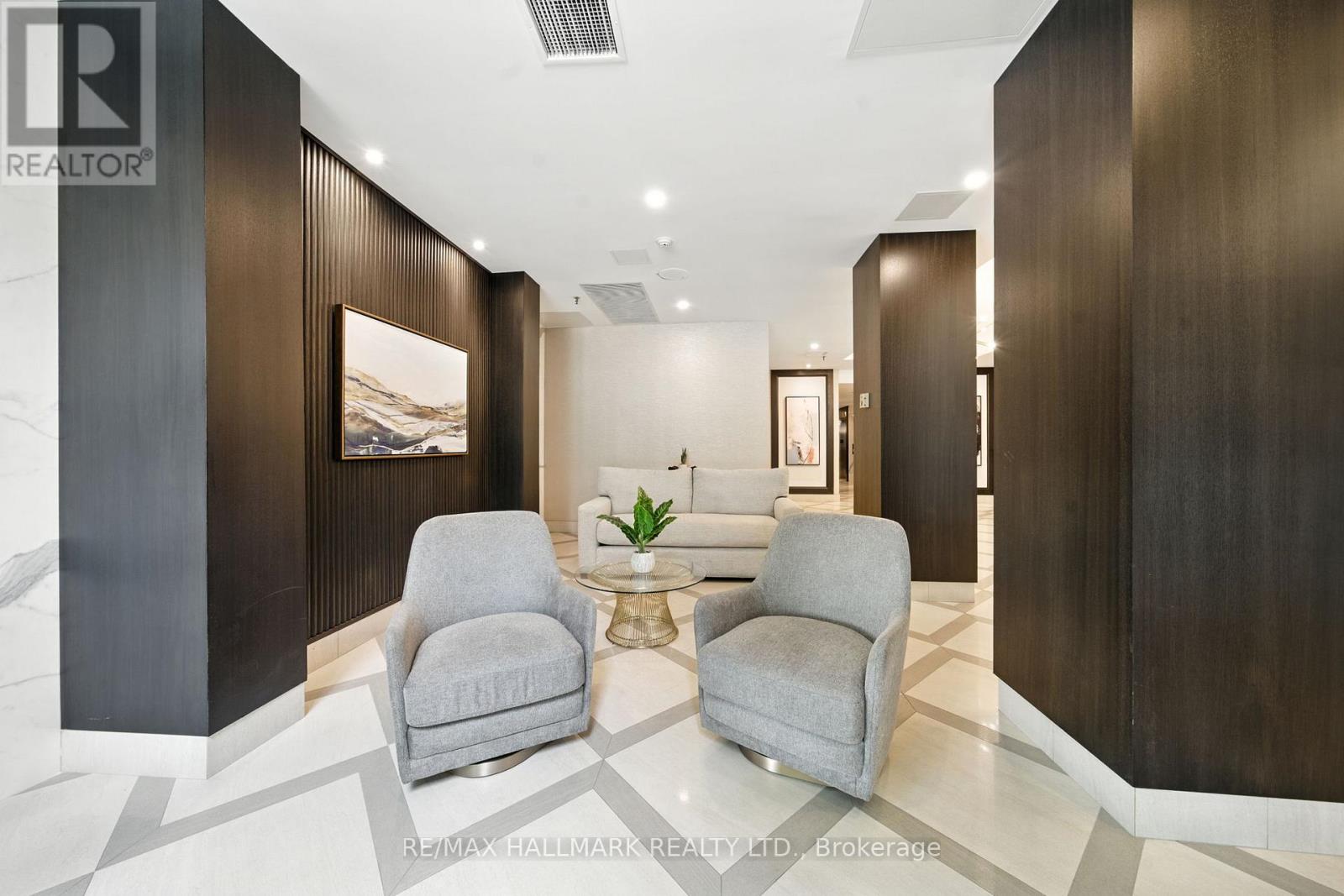 2002 - 215 Wynford Drive, Toronto, Ontario  M3C 3P5 - Photo 6 - C12485245