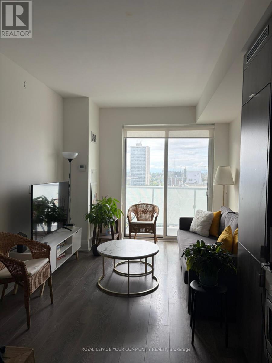 1713 - 101 Erskine Avenue, Toronto, Ontario  M4P 1Y5 - Photo 5 - C12485246