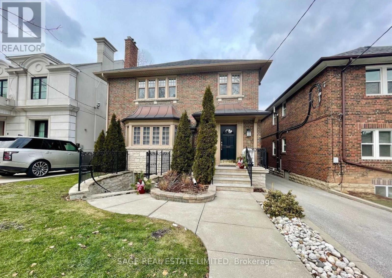 W/U - 4 KILLARNEY ROAD, toronto (forest hill south), Ontario