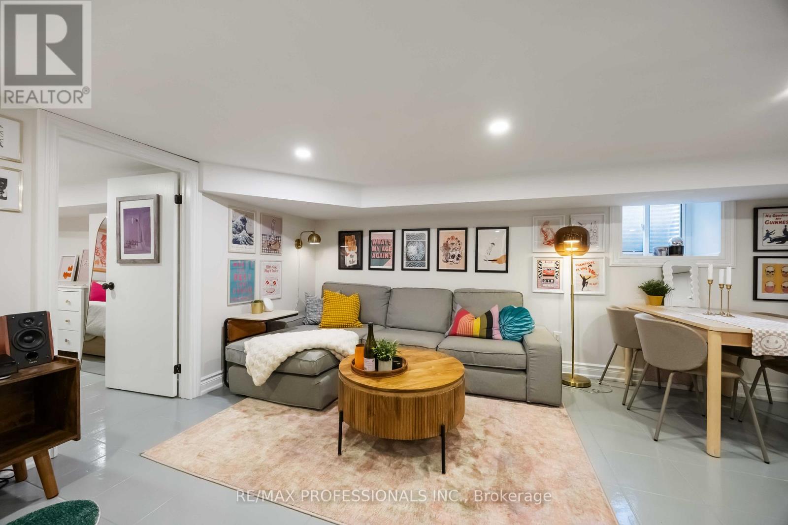 Basement Unit - 2 Afton Avenue Nw, Toronto, Ontario  M6J 1R7 - Photo 10 - C12485281