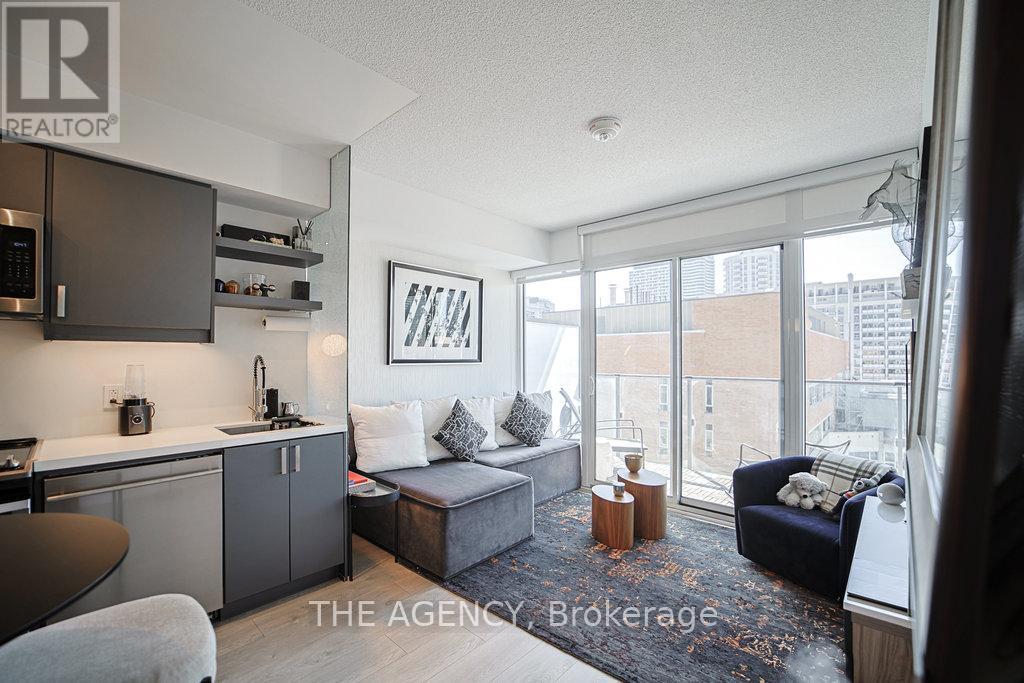 1109 - 50 WELLESLEY STREET E, Toronto, Ontario