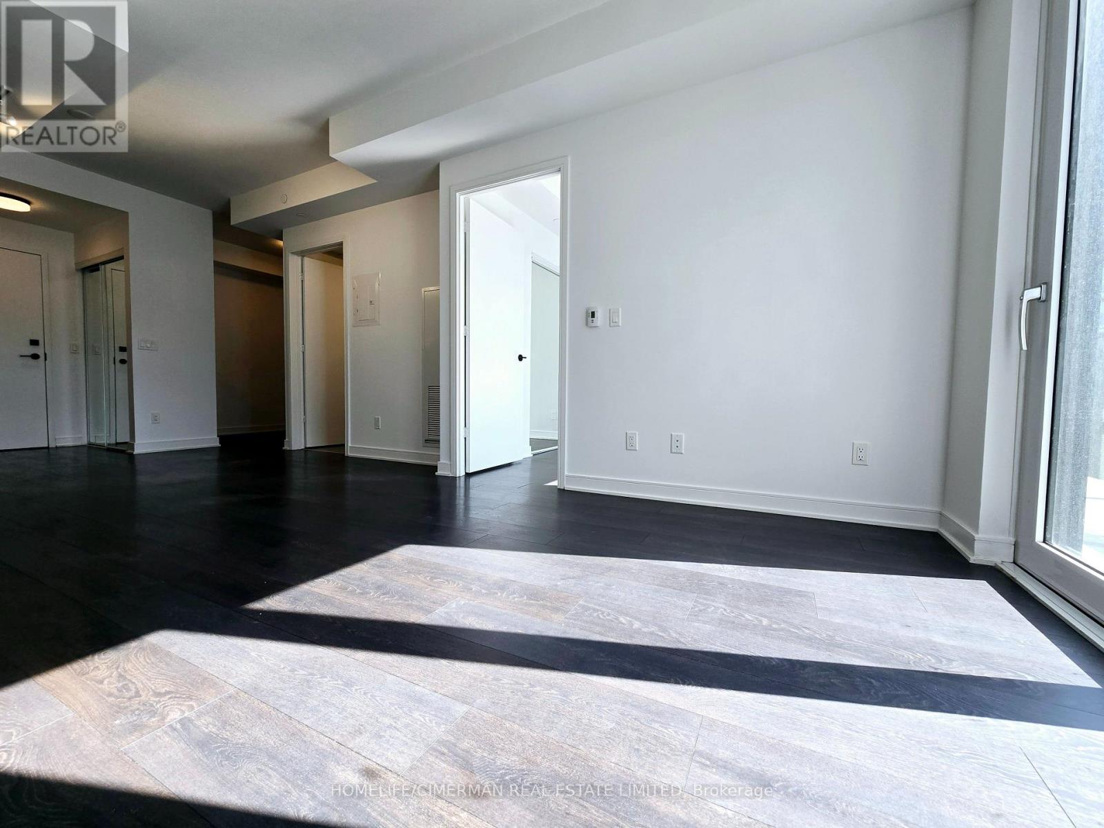 N524 - 35 Rolling Mills Road, Toronto, Ontario  M5A 0V6 - Photo 11 - C12485293