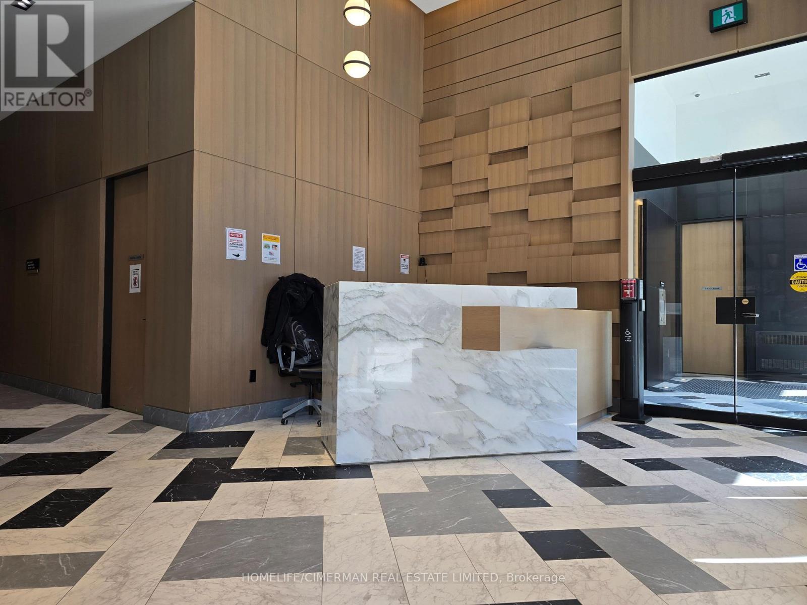 N524 - 35 Rolling Mills Road, Toronto, Ontario  M5A 0V6 - Photo 5 - C12485293