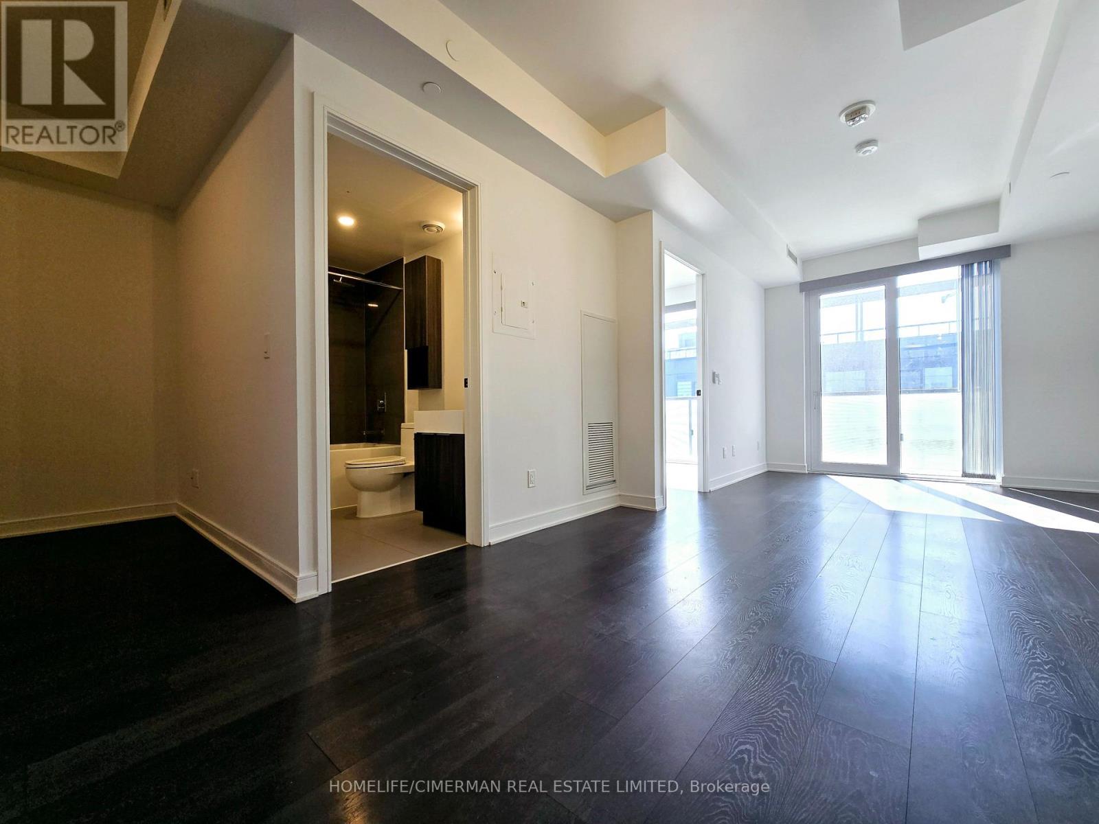 N524 - 35 Rolling Mills Road, Toronto, Ontario  M5A 0V6 - Photo 8 - C12485293