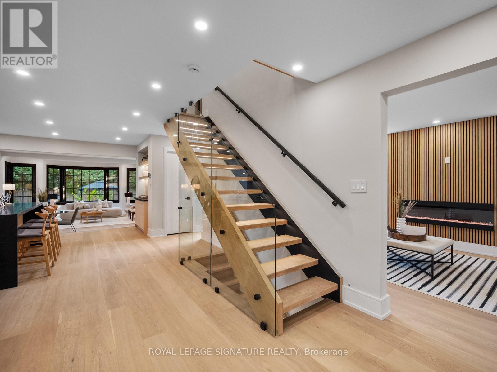 137 Cheltenham Avenue, Toronto, Ontario  M4N 1R1 - Photo 21 - C12485310