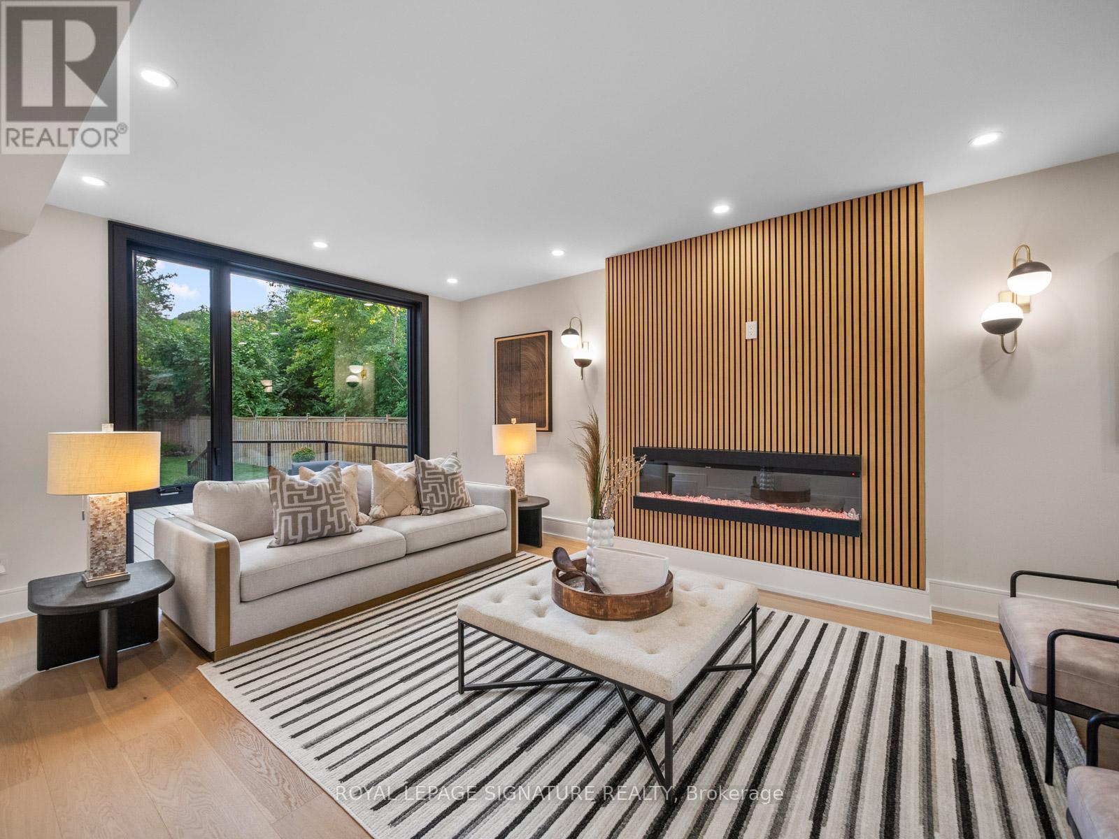 137 Cheltenham Avenue, Toronto, Ontario  M4N 1R1 - Photo 8 - C12485310