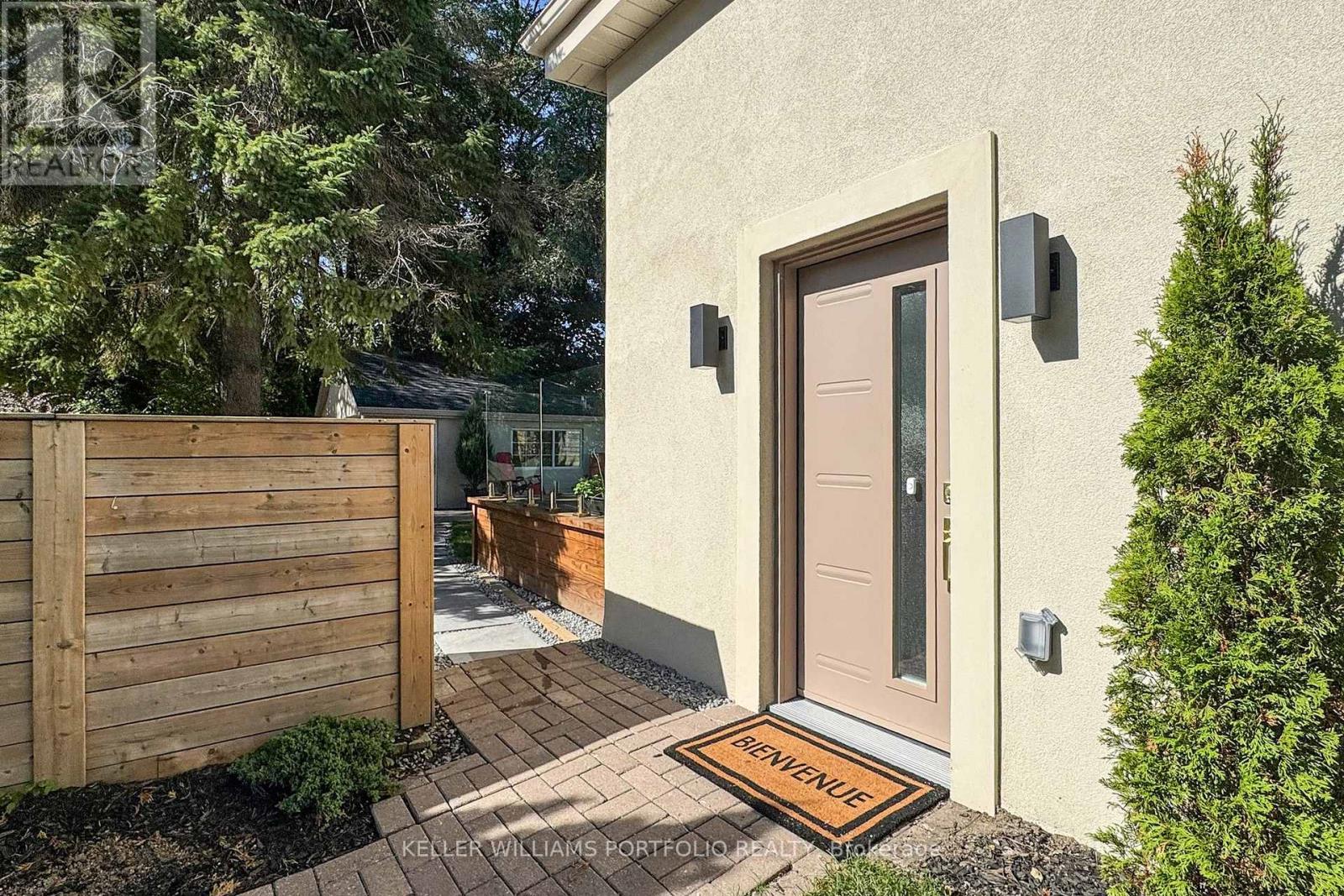 Basement - 22 Pitt Avenue, Toronto, Ontario  M1L 2R1 - Photo 2 - E12485176