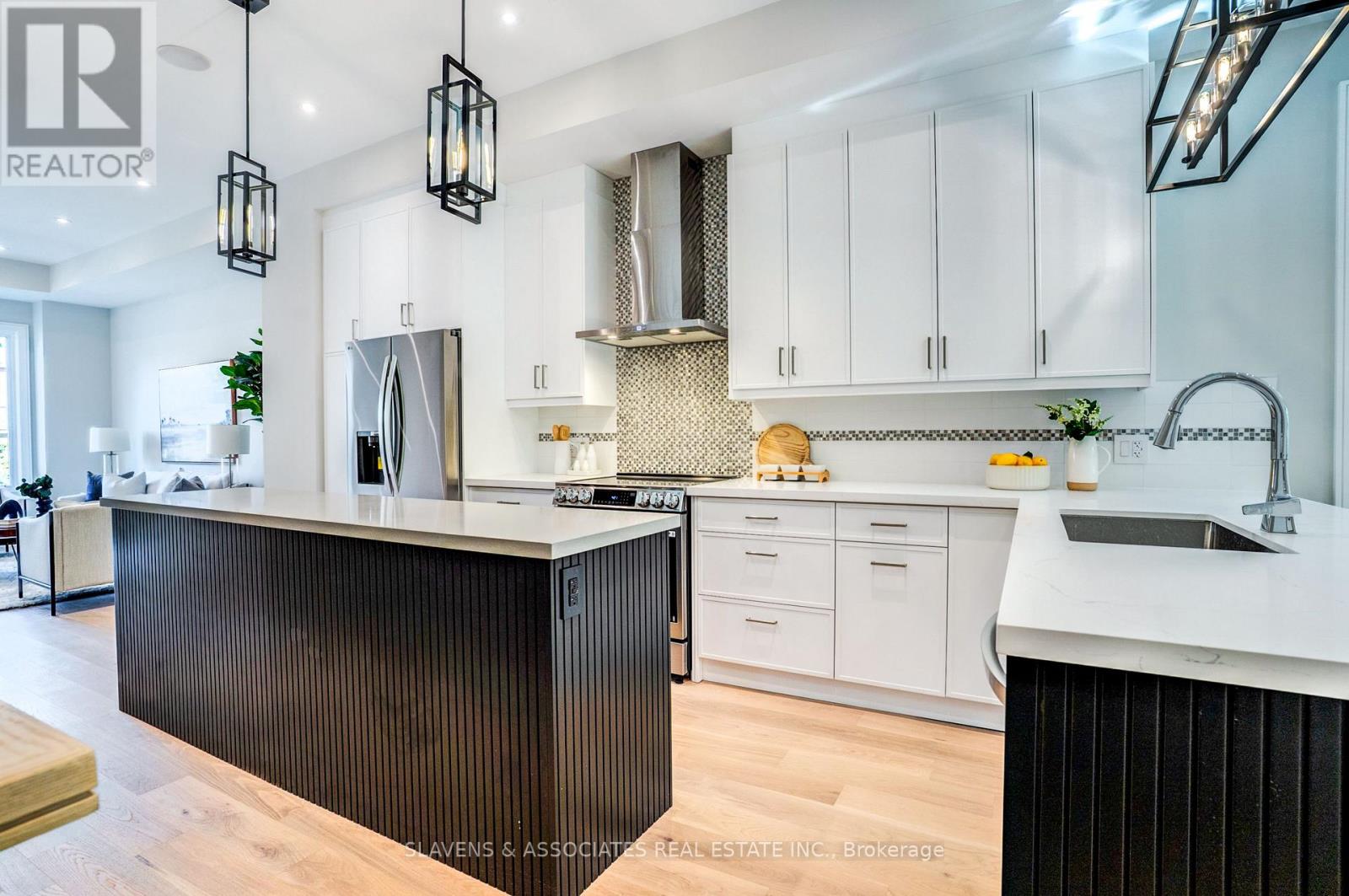 3d Linton Avenue, Toronto, Ontario  M1N 1W5 - Photo 13 - E12485202